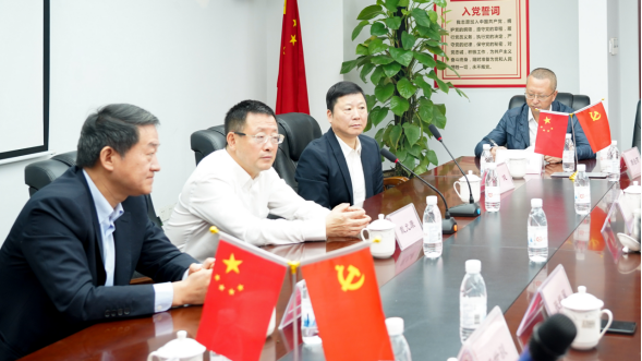 省文旅厅戴允康厅长赴腾龙国际平台航旅检查指导工作