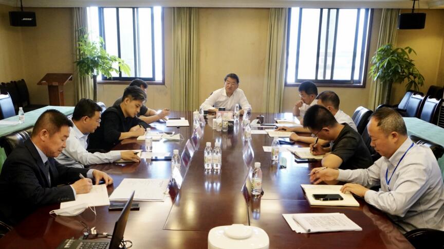 腾龙国际平台集团召开提升酒店板块运营水平和接待能力专题会议