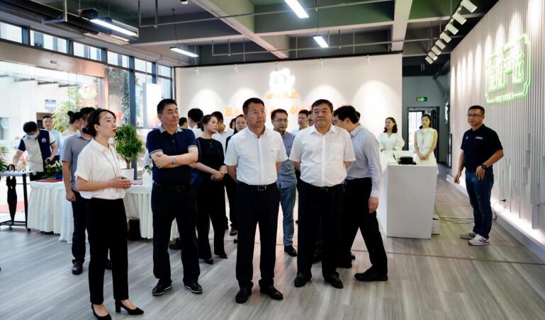 四川腾龙国际平台食品食材集采中心正式开业