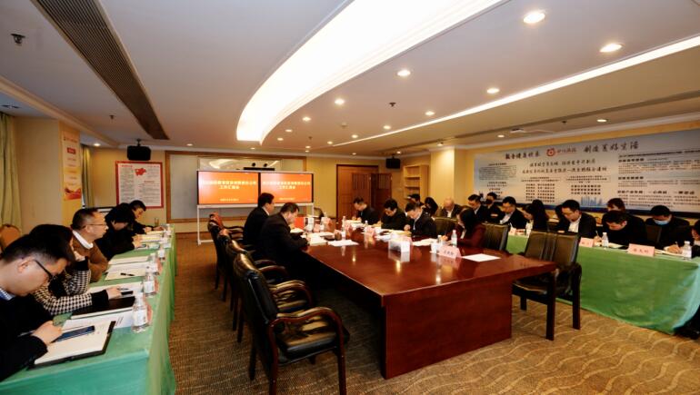 腾龙国际平台集团领导调研腾龙国际平台教育公司工作