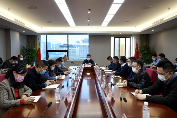 腾龙国际平台集团召开春节前安全生产、疫情防控和 网络安全工作会议