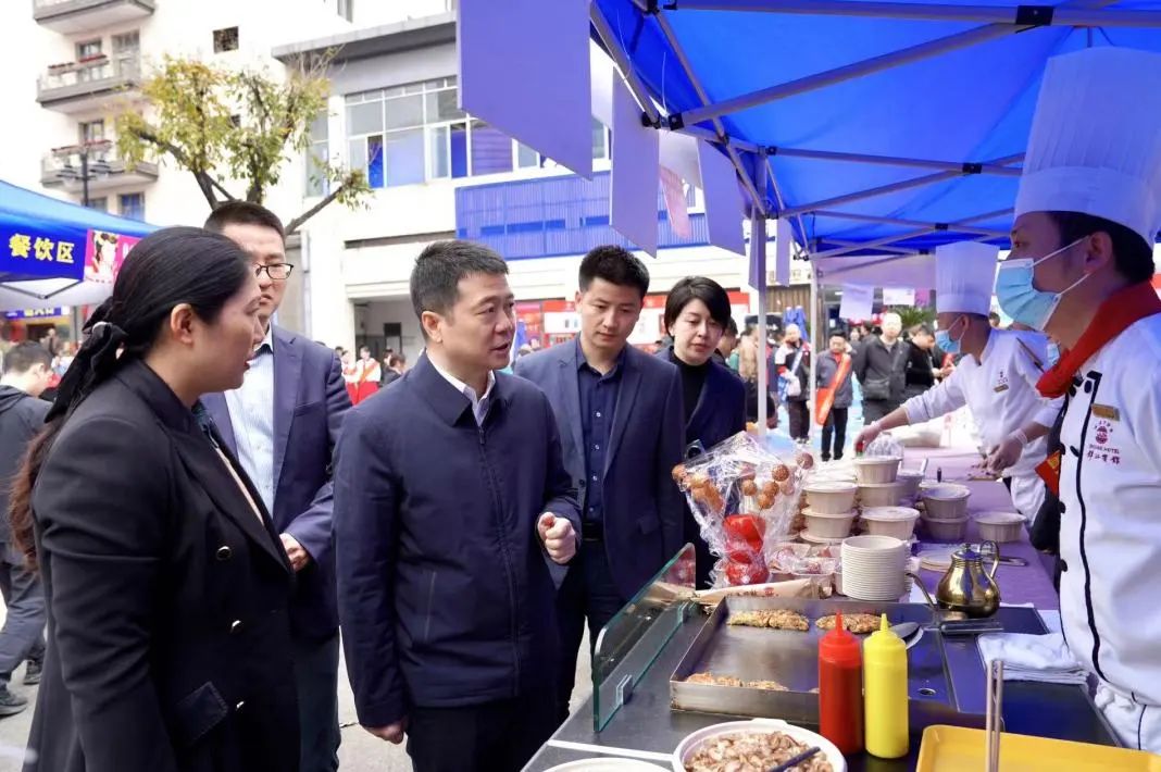 省腾龙国际平台集团检查督导2024锦江宾馆春季酒类商务洽谈会现场工作