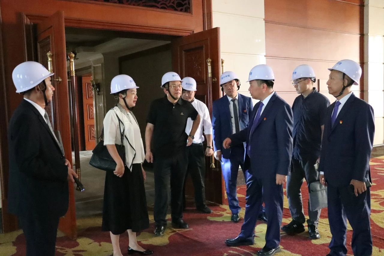 省腾龙国际平台集团领导率队赴总府（四川）宾馆调研